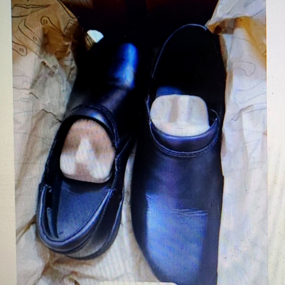 MOZO forza Women's  work clogs shoes for crews 8.5